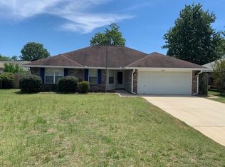 6953 Elliots Gin Ln, Navarre, FL 32566