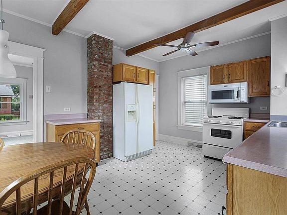 5th image of 4837 Gardenville Ave