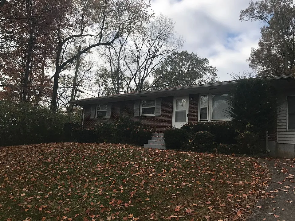 244 Donelson Hills Dr