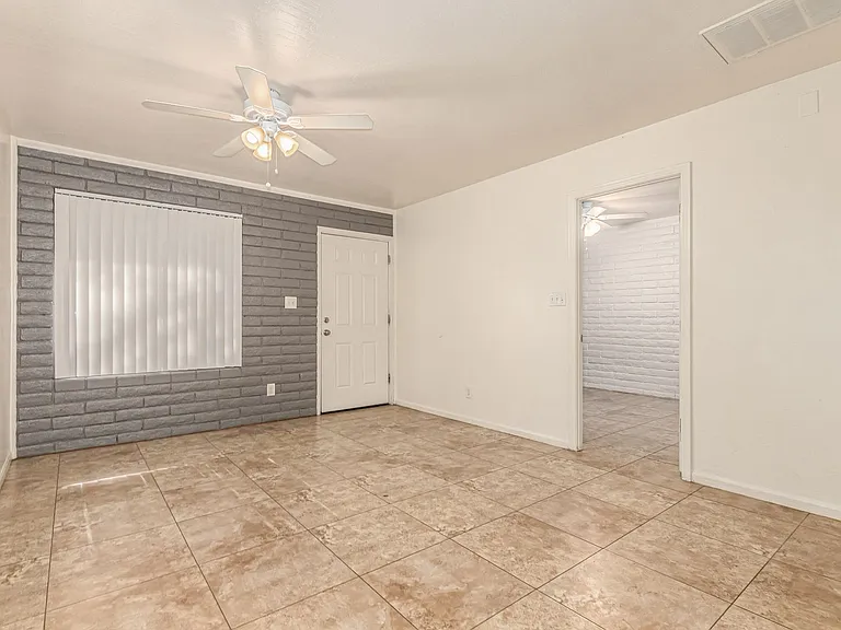 Garden-Style Living in Arcadia Lite | Move-In Specials Available — Photo 16