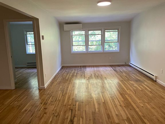 4th image of 5642 Bell Blvd Floor 3