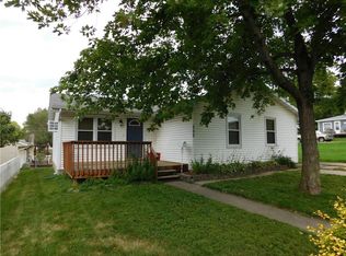 505 Spring St, Grinnell, IA 50112