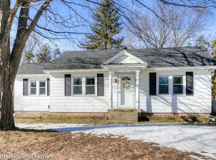 745 Four Mile Rd NE, Grand Rapids, MI 49525