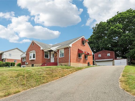 4th image of 109 Oakwood Dr