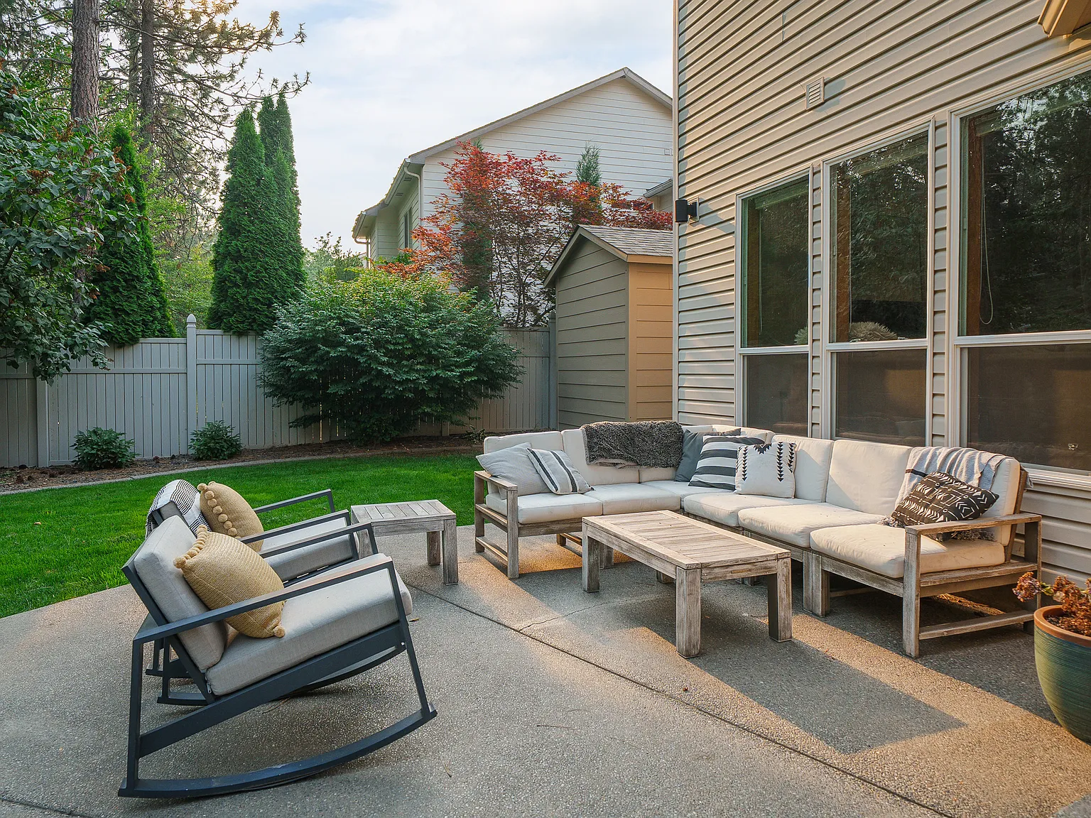 4 bed, 3.5 bath, 3043 sqft, $6,000 — Photo 4
