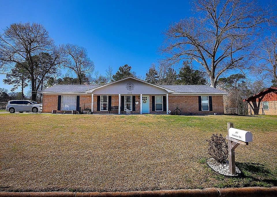 1st image of 201 Linden Dr