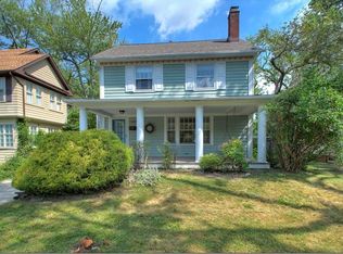 3313 Ormond Rd, Cleveland Heights, OH 44118