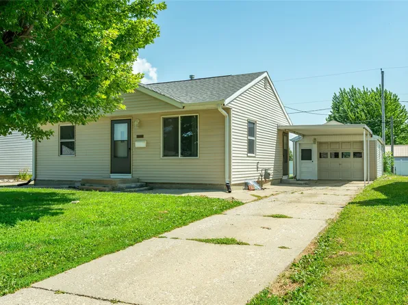 1014 S 11th Ave, Marshalltown, IA 50158