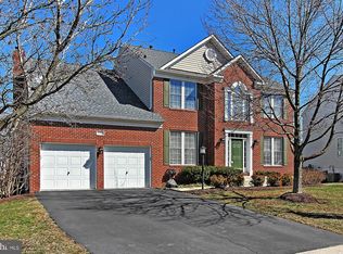 775 Kenneth Pl SE, Leesburg, VA 20175