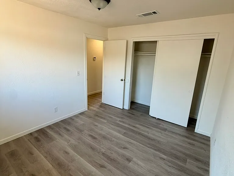 808 Burem Ln #808 — Photo 7
