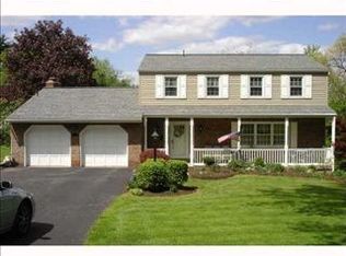 1919 Wood Pl, Glenshaw, PA 15116