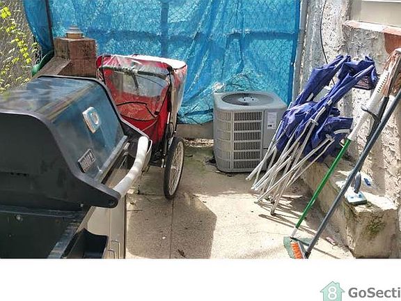 2nd image of 1407 N Corlies St