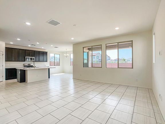 3rd image of 8829 W Fleetwood Ln