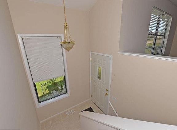 2nd image of 2532 Frances Ave