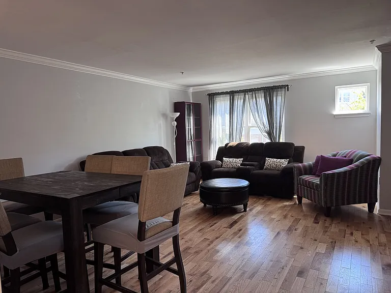 5218 Tabard Ct — Photo 8