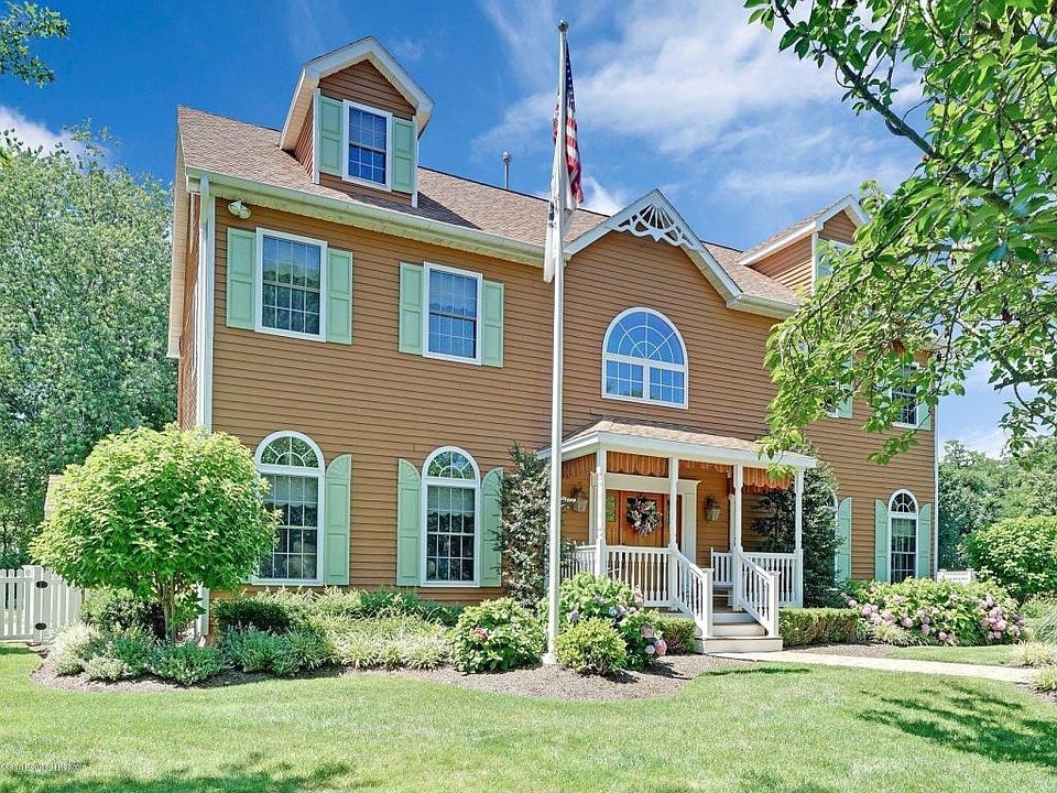 1st image of 2203 Mueller Ln