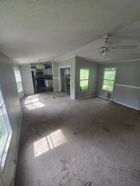 3 bed, 1168 sqft, $1,000 — Photo 2