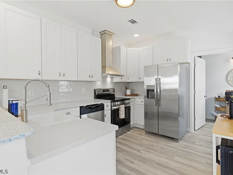 2669 Coco Plum Dr — Photo 17