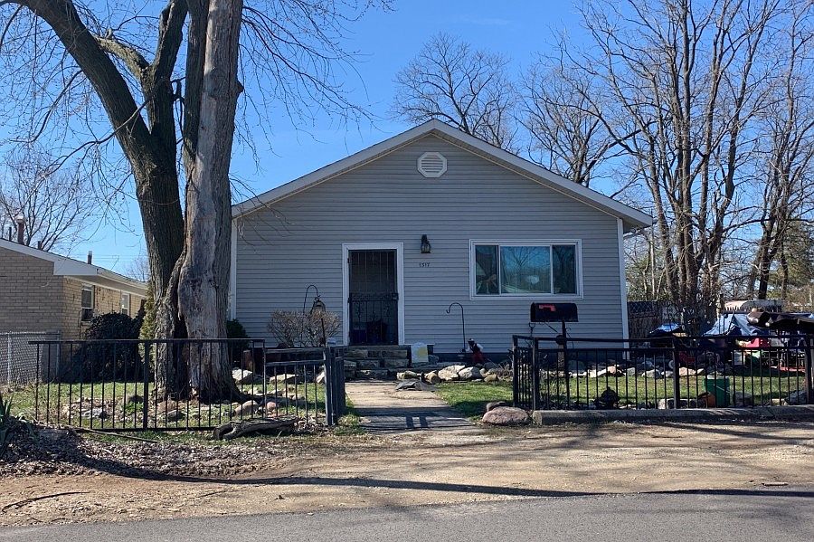 1st image of 1317 Saint Adalbert Ave
