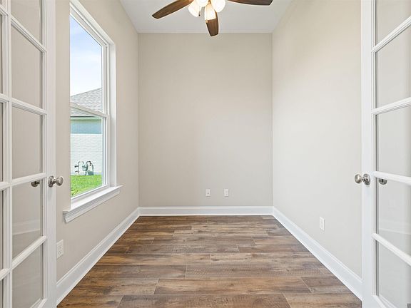 2nd image of 10414 Highland Lakes Dr