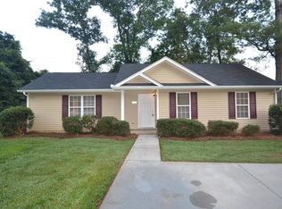 2211 Juniper Dr, Charlotte, NC 28269