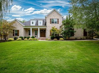 27 Courts Dr, Little Rock, AR 72223
