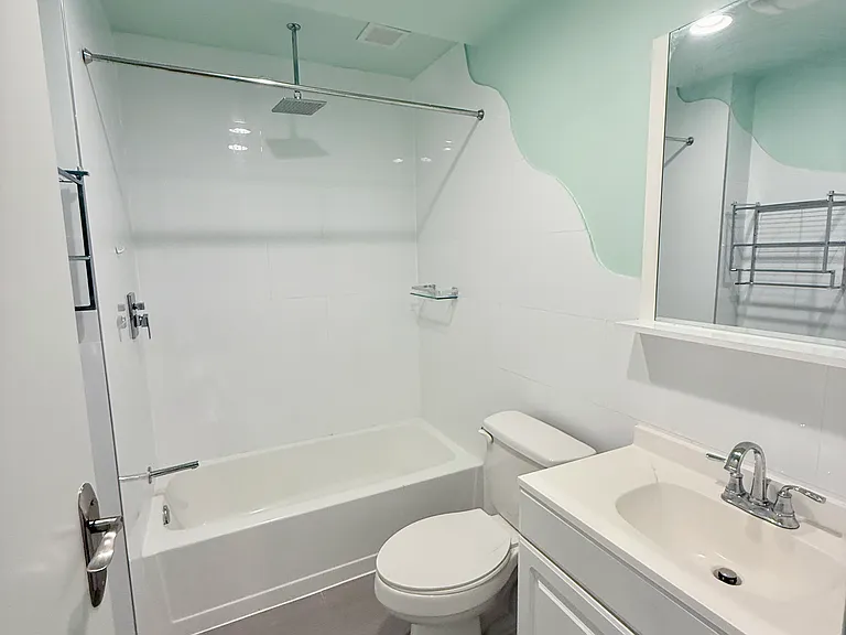 241-55 S 49th St #323 — Photo 11