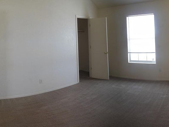 008_Bedroom 1_12152021