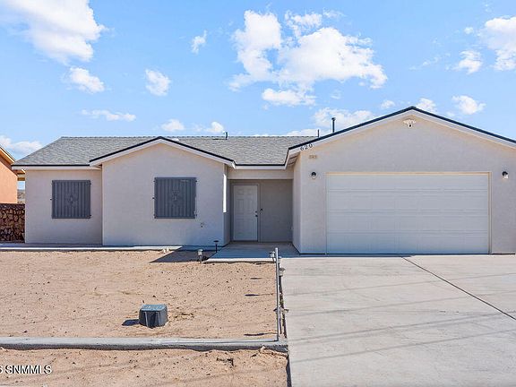 2nd image of 620 Vargas St