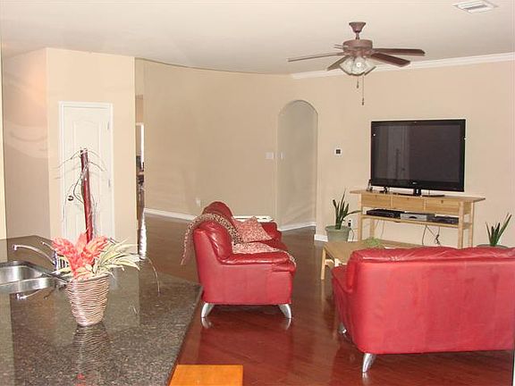 5th image of 408 Madisons Way