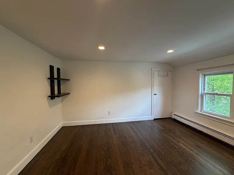 980 Washington St #2 — Photo 6