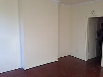 Rented by SubHut Realty USA, Inc.