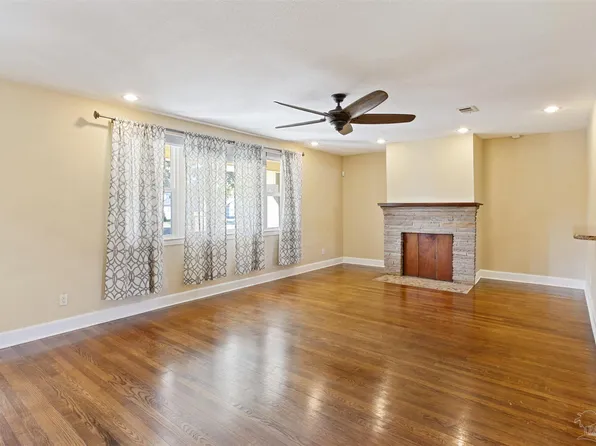 1808 N Reus St, Pensacola, FL 32501