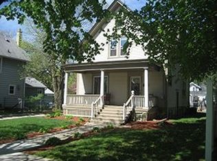 1012 S 9th St, Watertown, WI 53094