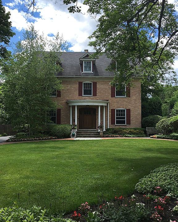 1st image of 418 Prospect Ave