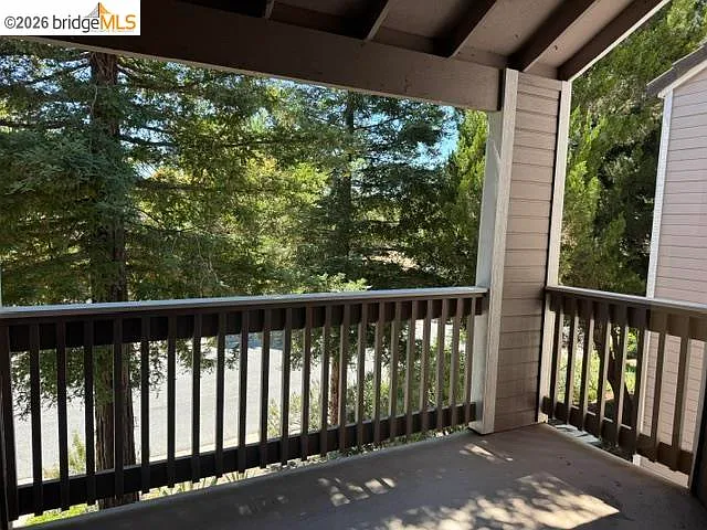 2701 Harvest Ln — Photo 23