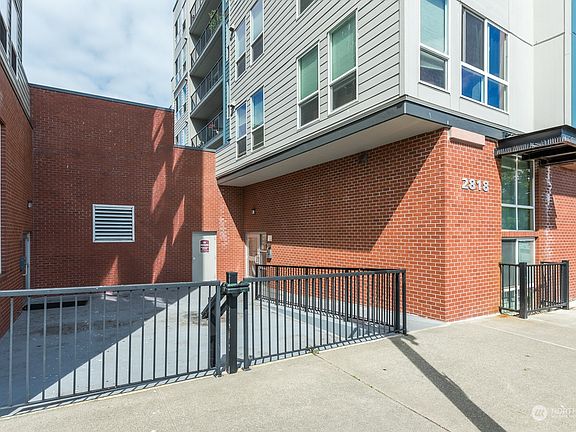 3rd image of 2818 Grand Avenue #B412