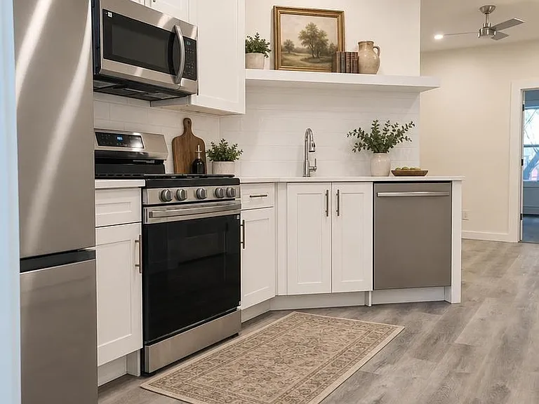287 Bergen Ave #2 — Photo 6