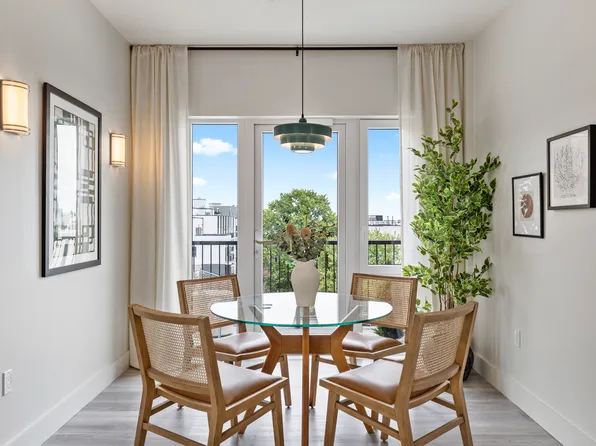 2605 Snyder Avenue image 16 of 26