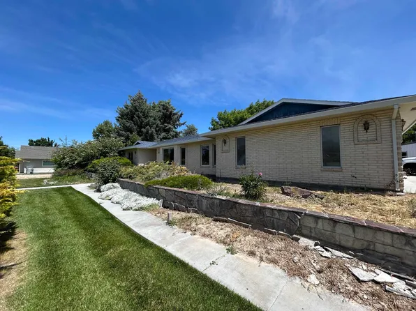 2323 Marshall Ave, Caldwell, ID 83605