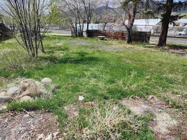 120 North Fork Avenue, Paonia, CO 81428