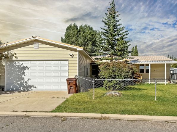 654 Oak Dr