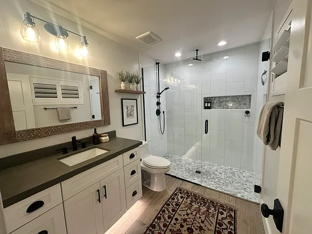 301 E Royal Palm Rd — Photo 22