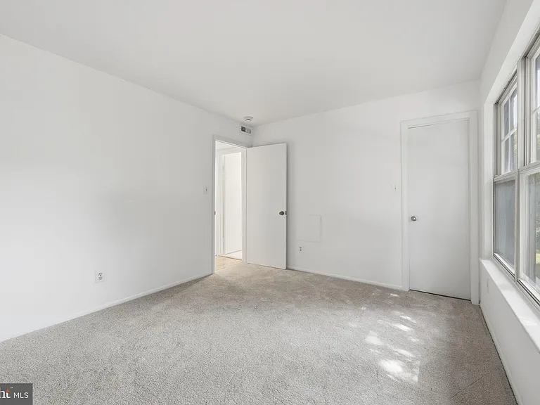 1703 Ascot Way #D — Photo 16