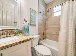 13698 Lavender Ln, Wellington, FL 33414