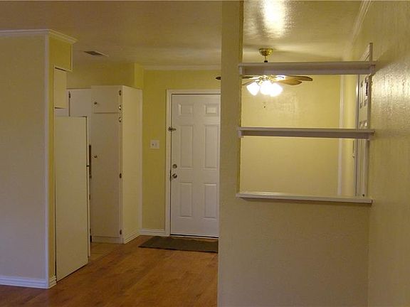 5th image of 102 Wayne Dr