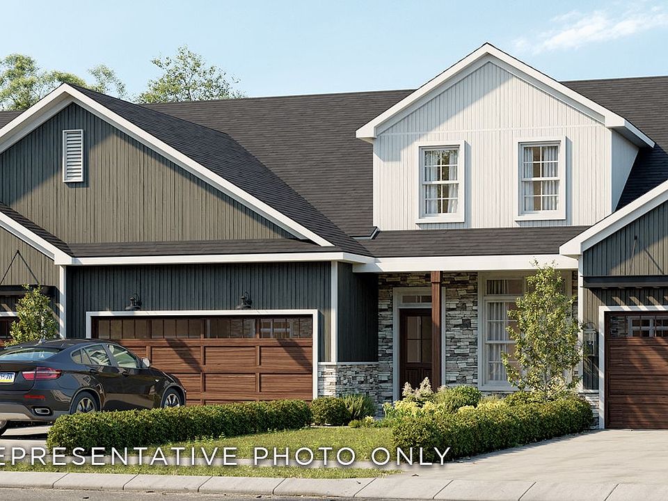 1st image of 754 Aurora Dr