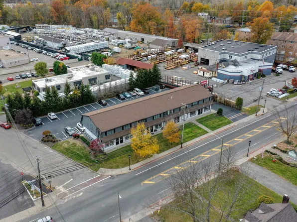 53-67 Newark Pompton Tpke APT 63B, Pequannock, NJ 07440