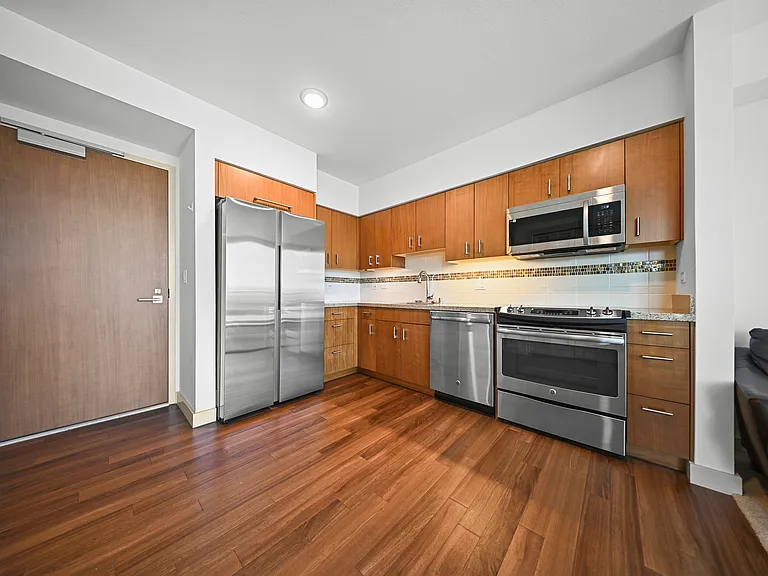 555 South St #1111 — Photo 14