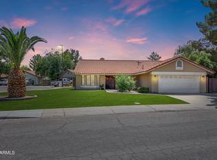 1401 N Pebble Beach Dr, Gilbert, AZ 85234